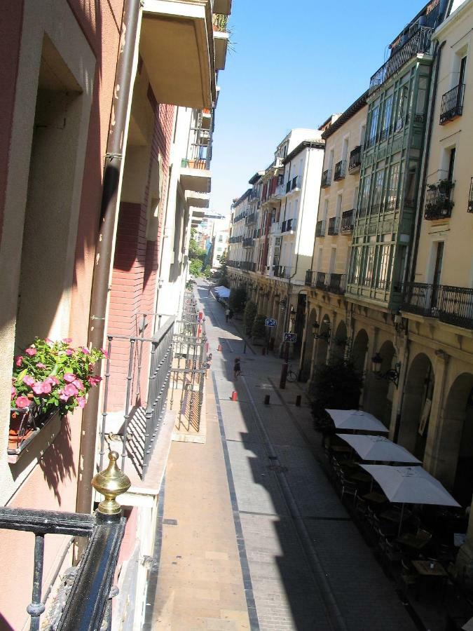 Apartamento Corazon De Portales Logroño Kültér fotó